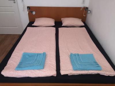 Omega Guesthouse Budapest - 34