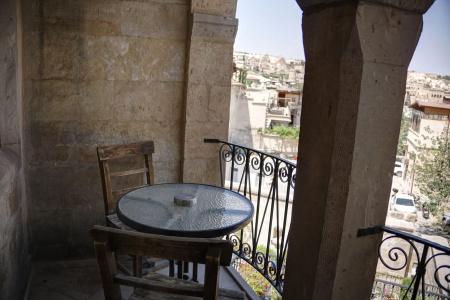 Elegance Cave Suites - 11