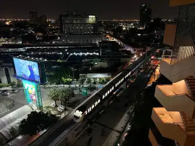 Mall Suites - 151