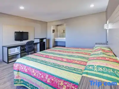 Super 7 Inn Dallas Near Duncanville - 62