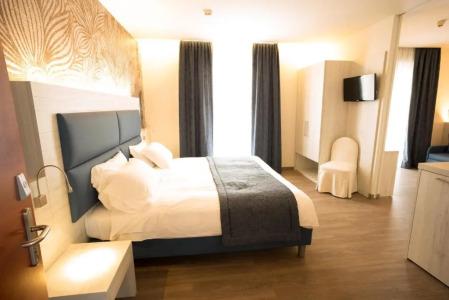 Cesare Augustus - 83