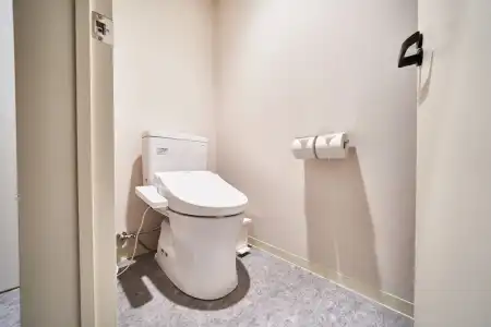 &AND HOSTEL SHINSAIBASHI EAST - 15