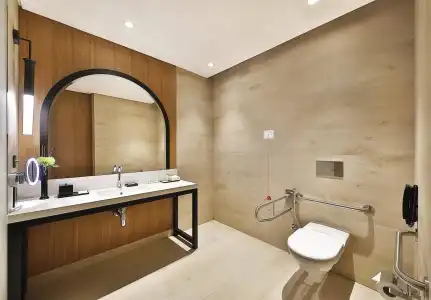 Double Tree by Hilton Dubai Business Bay - 18
