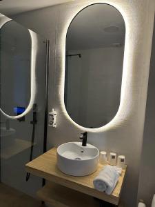 Hostal Moscatel - 76