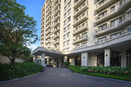 Elegant Suites Westlake Serviced Apartment - 0