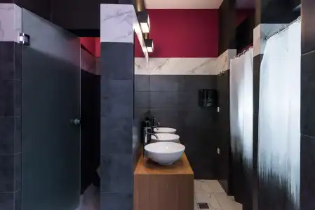Cocoon City Hostel - 8