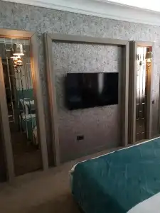Home Boutique - 40