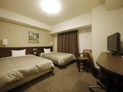 Route Inn Hisai Inter - 25