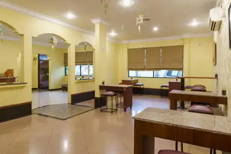 RedDoorz Plus near Ancol - 1