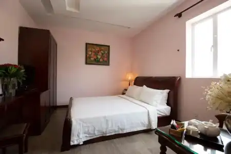 Sophia - 40