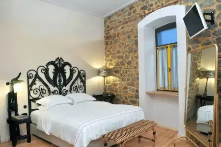 Leone Guesthouse - 4