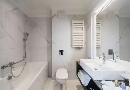 Radisson Blu - 112