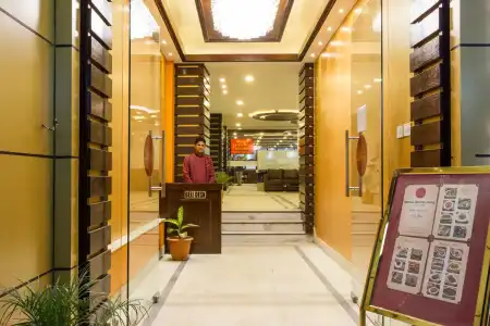 Yatri Suites and Spa - 23