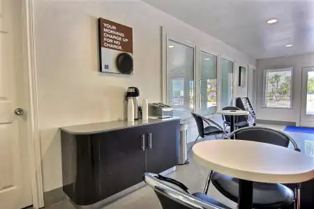 Motel 6 Rockport, TX - 14