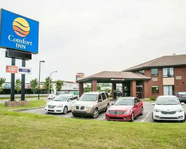 Comfort Inn Laval - 20