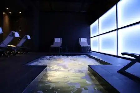 Privilege Spa - 60