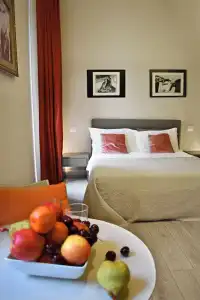 The Roman Empire Guesthouse - 106