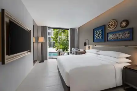 Four Points by Sheraton Phuket Patong Beach Resort - 31