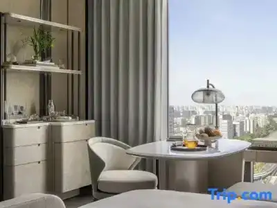 Four Seasons At Centre - 55