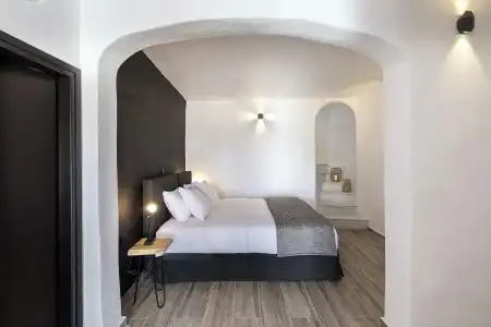 Pearl of Caldera Oia Boutique - 38