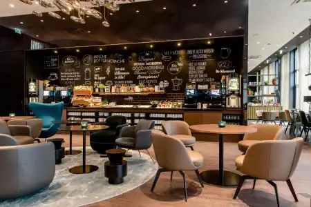 Motel One Köln-Altstadt - 21