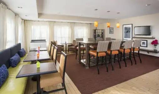 Hampton Inn Abilene - 22
