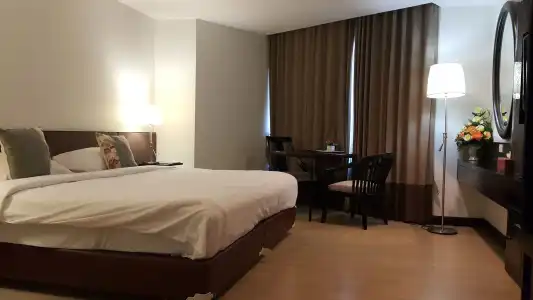 Royal Diamond - 2