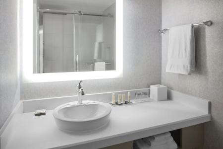 Montreal Marriott Chateau Champlain - 97