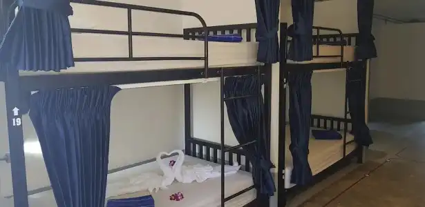 Koh Tao Central Hostel - 17