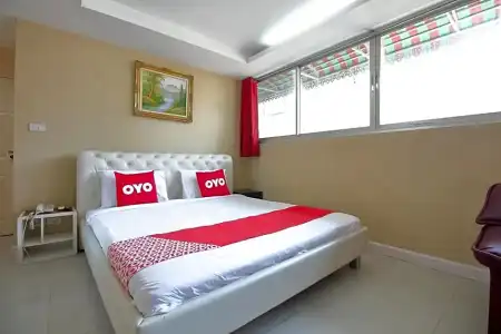 OYO 102 Diamond Residence Silom - 54