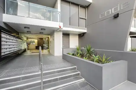Code Apartments - 10