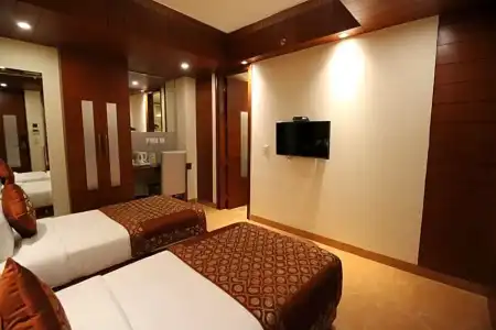 Golden Grand - 71
