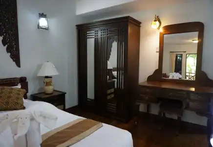 Pingdoi Hualin Boutique - 4