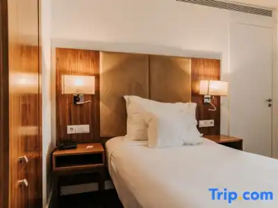 Premium Porto Downtown - 35