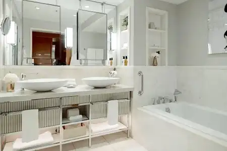 The Ritz-Carlton, Toronto - 74