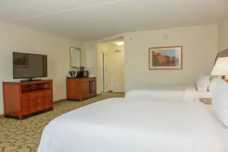 Hilton Garden Inn Myrtle Beach/Coastal Grand Mall - 6