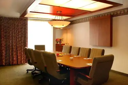 Embassy Suites by Hilton Austin Central - 18
