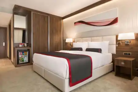 Ramada by Wyndham Beylikduzu - 29