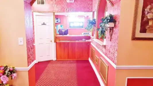The Mt. Vernon Inn - 22