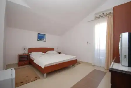 Pansion Anita - 7