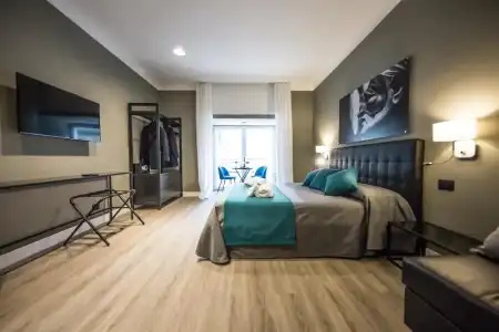 B&B Art House - 24