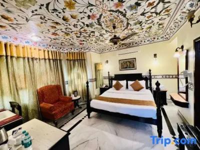 Umaid Bhawan - A Heritage Style Boutique - 59