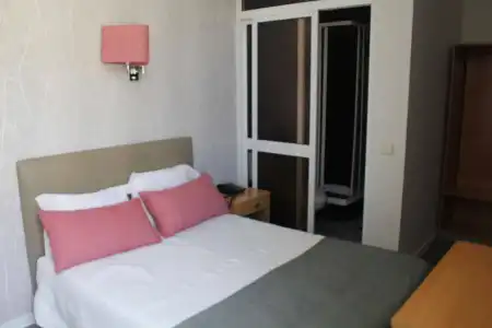 Guest House Porto Clerigus - 5
