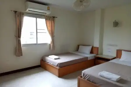 Sailom Resort Bangsaphan - 1
