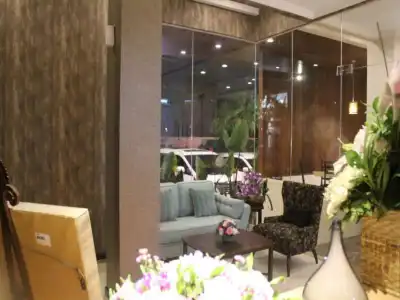 Fontana Jakarta - 1
