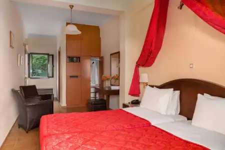 Corfu Secret - 166