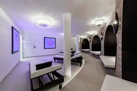 Relais & Châteaux Chasa Montana - 13