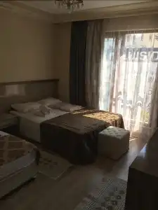 Özgür - 7