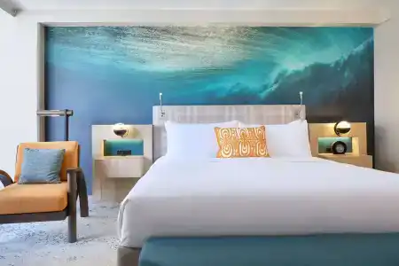Waikiki Beachcomber by Outrigger - 87