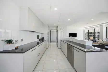 Aria Apartments - 588